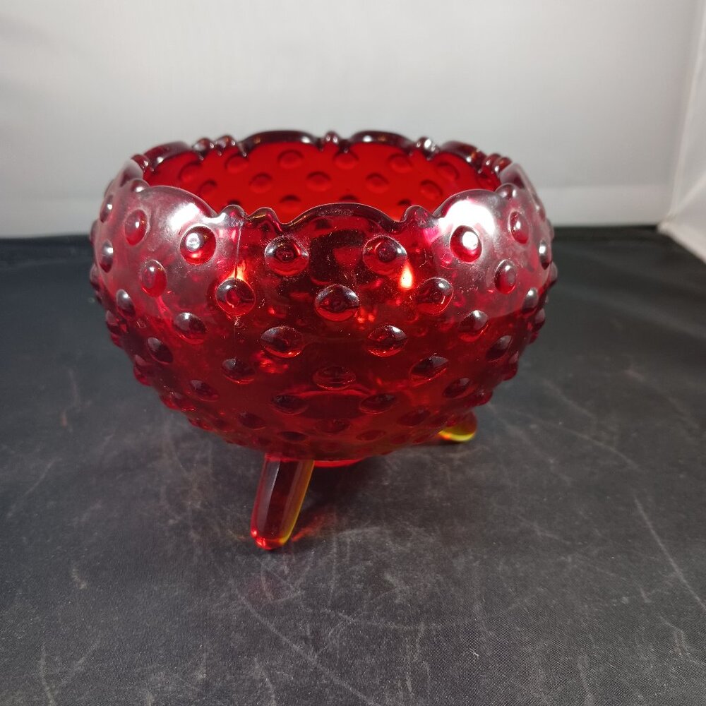 Vintage LE Smith Amberina Round Glass Dish Scalloped Rim